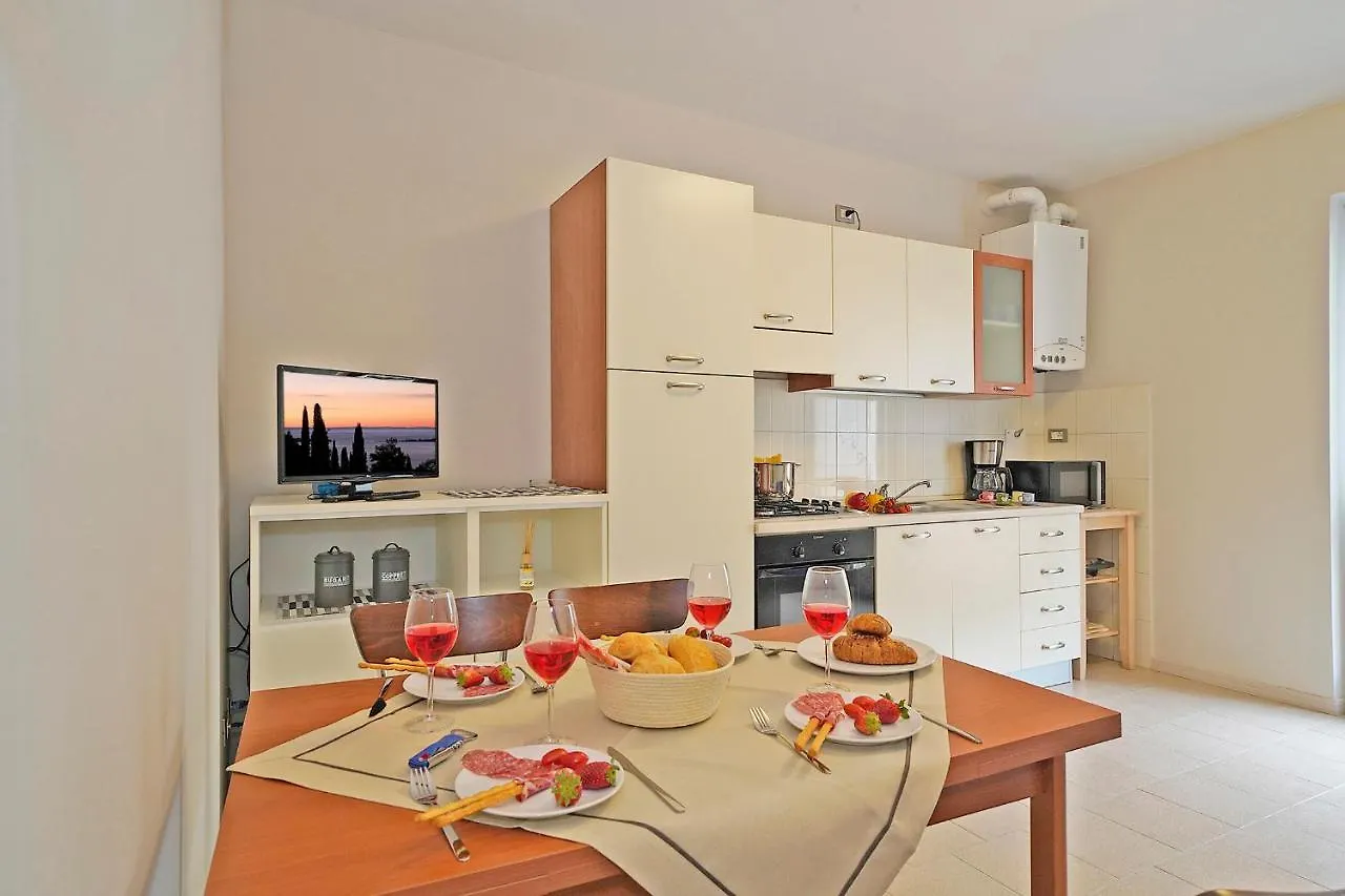 Appartamento Alla Fonte Salo Apartment